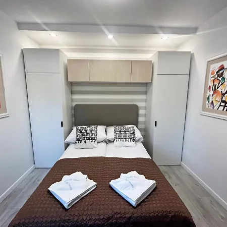 Kolorowe Balkony By Baltic アパート *