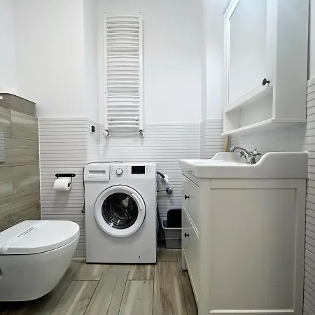 Kolorowe Balkony By Baltic ミエンジズドロイェ