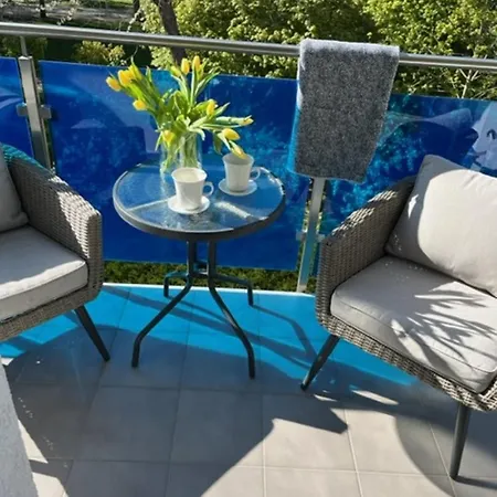 Kolorowe Balkony By Baltic アパート *